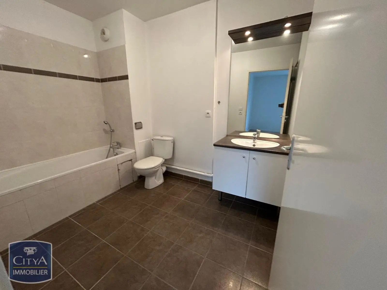 Photo 2 Appartement 2 pièces 33.73m²