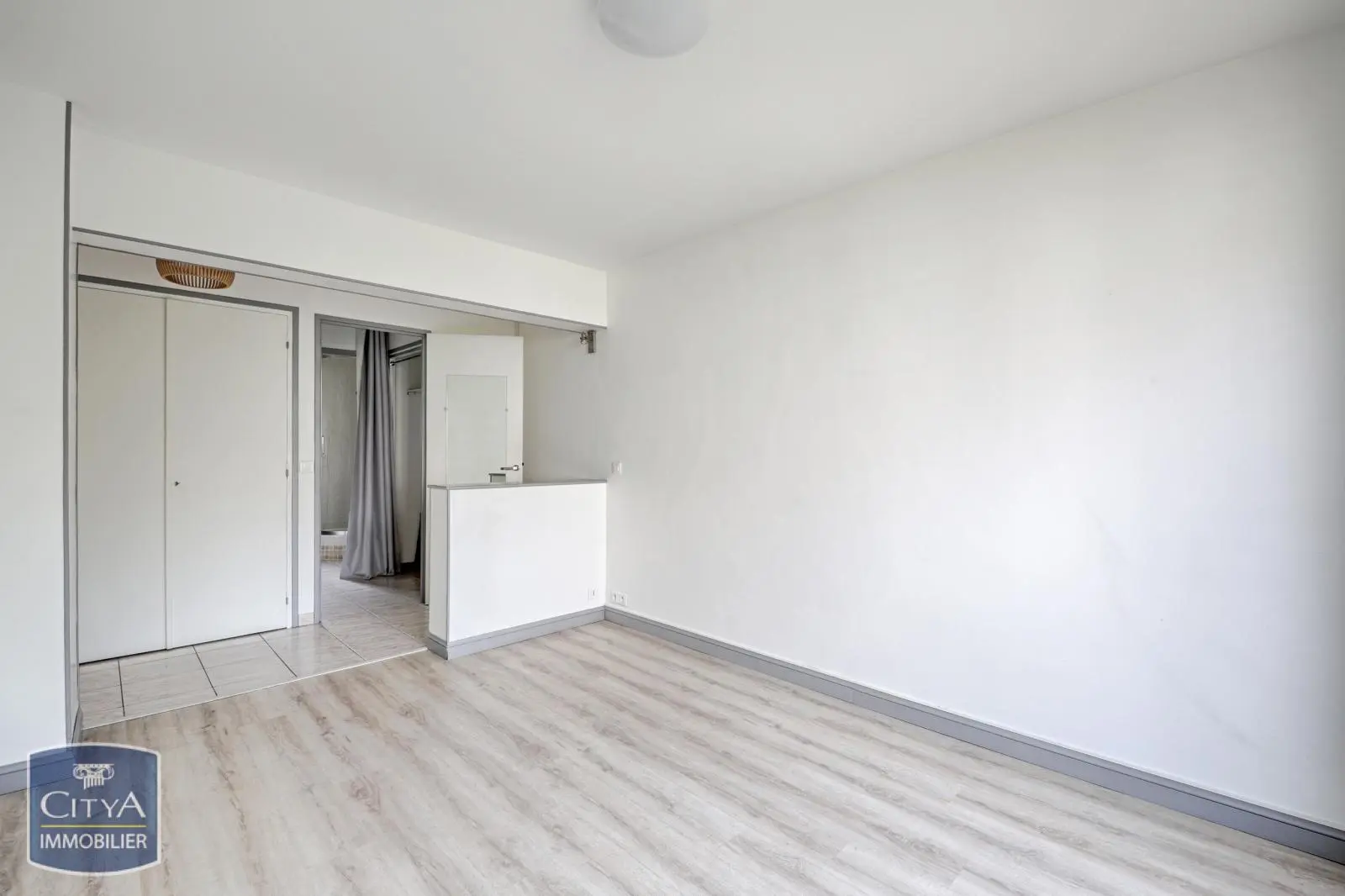 Photo 5 Appartement 1 pièce 33.71m²
