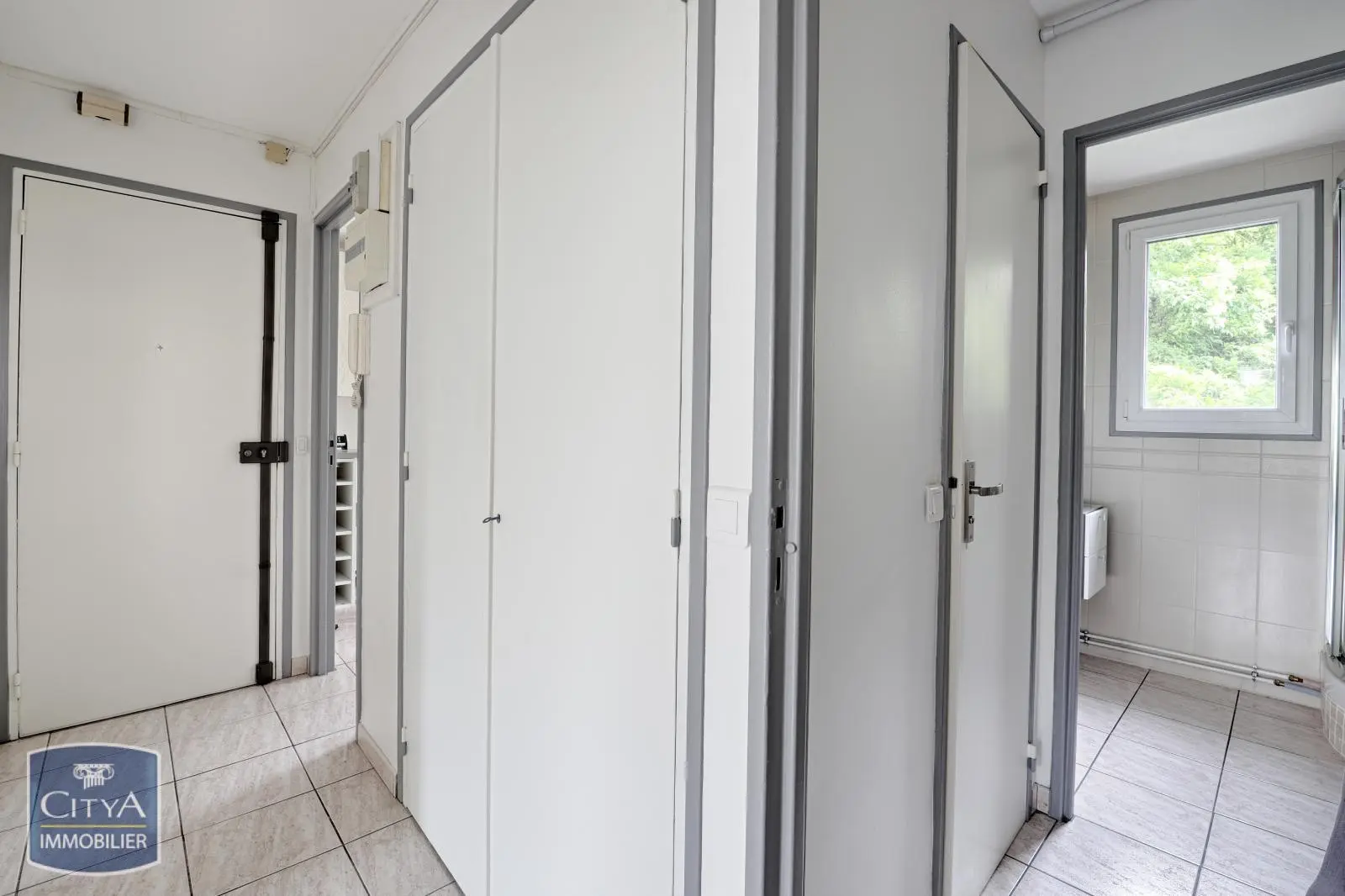 Photo 10 Appartement 1 pièce 33.71m²