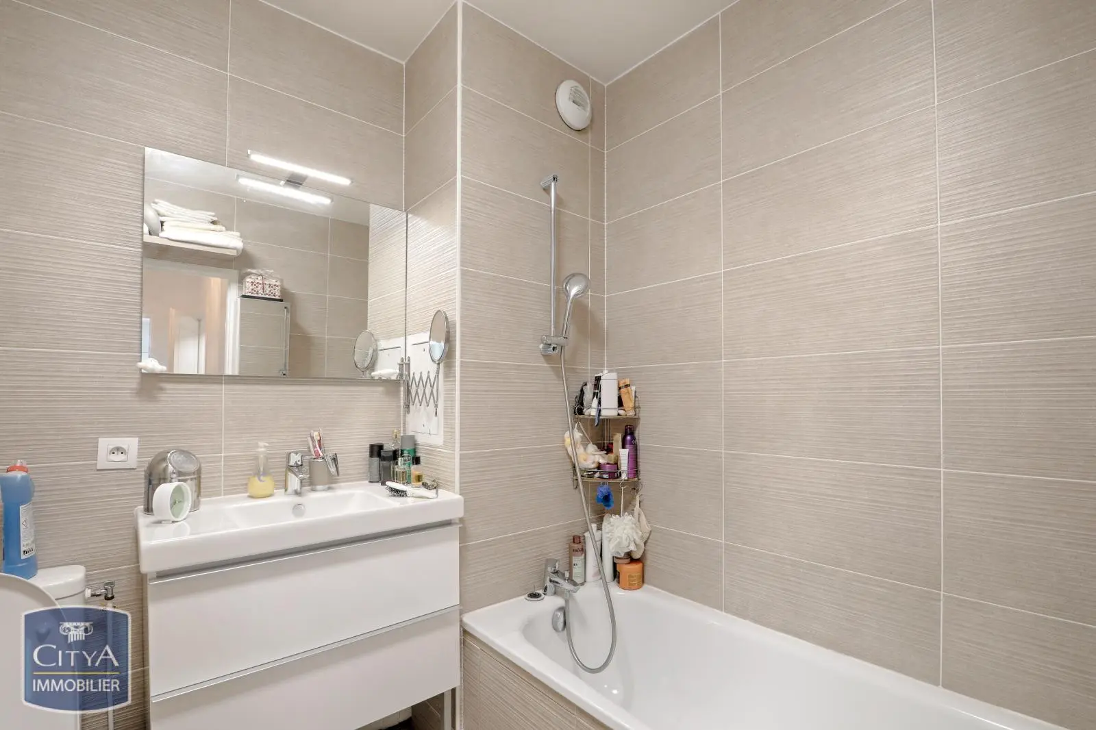 Photo 20 Appartement 4 pièces 87m²