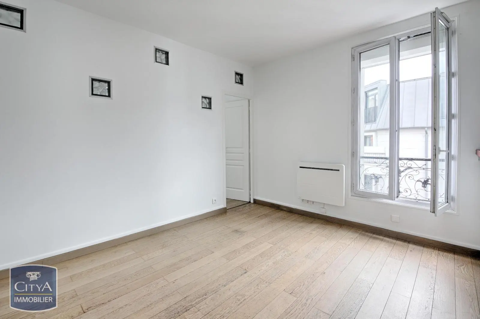 Photo 2 Appartement 2 pièces 35m²