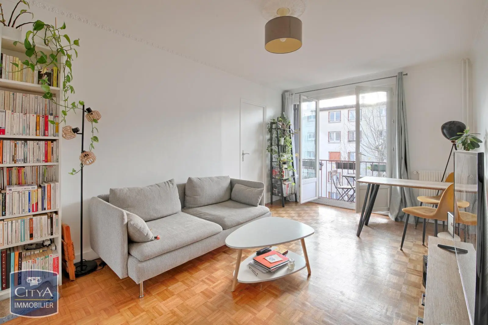 Photo 1 Appartement 3 pièces 54.49m²