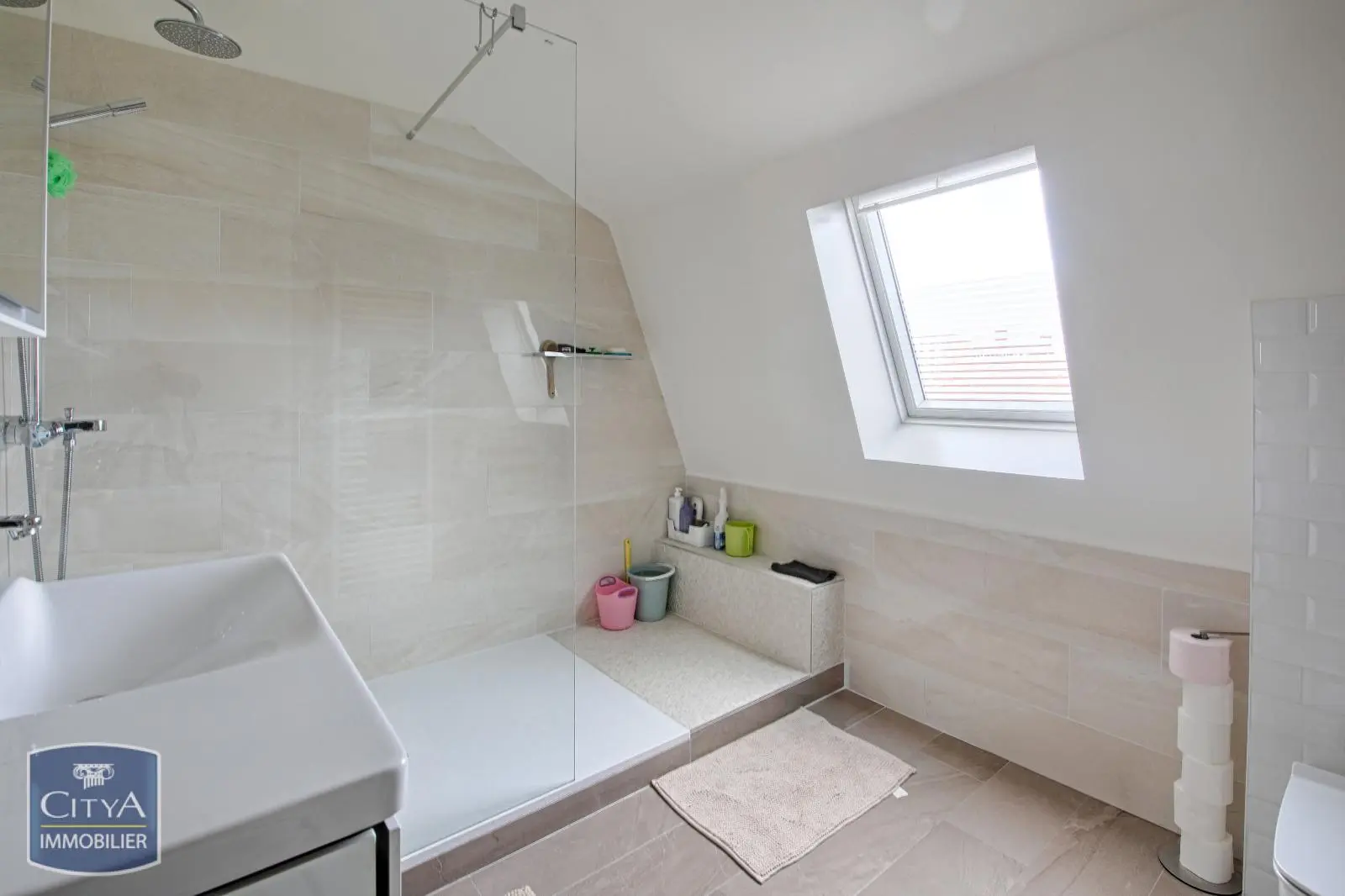 Photo 6 Maison 10 pièces 210m²