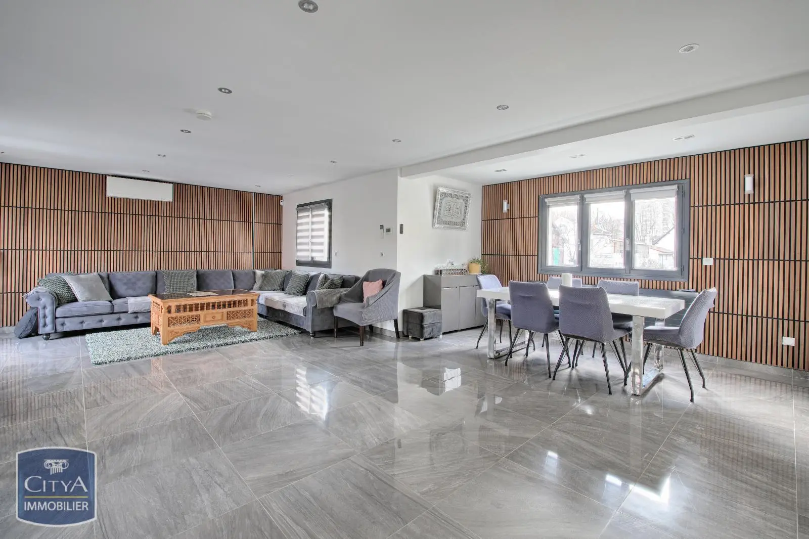 Photo 4 Maison 10 pièces 210m²