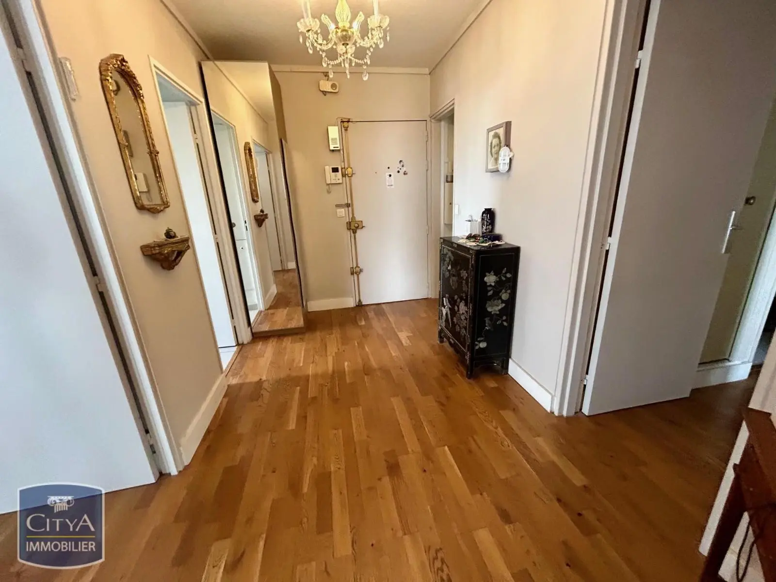 Photo 3 Appartement 4 pièces 84.26m²