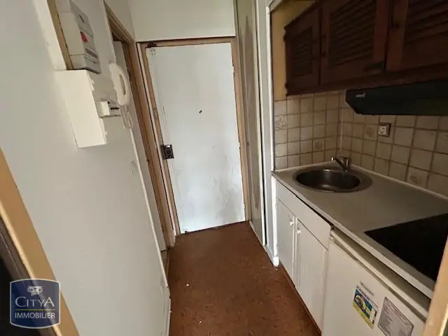 Photo 2 Appartement 1 pièce 17.6m²
