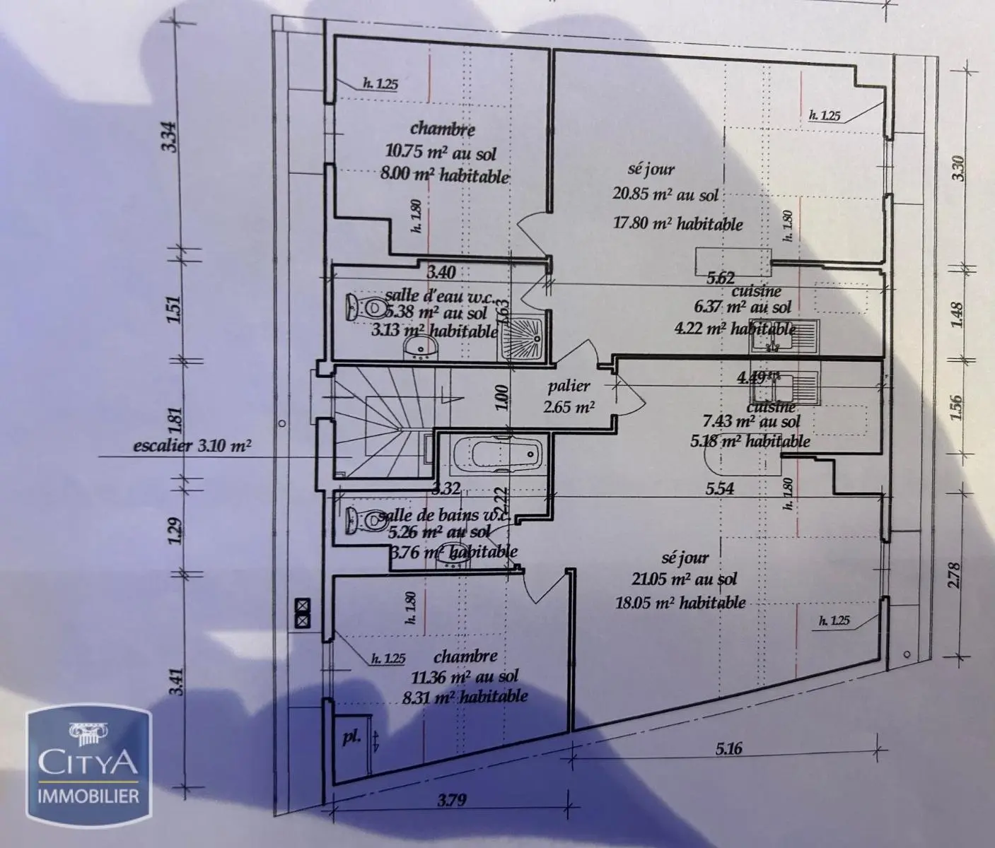 Photo 5 Immeuble 566m²