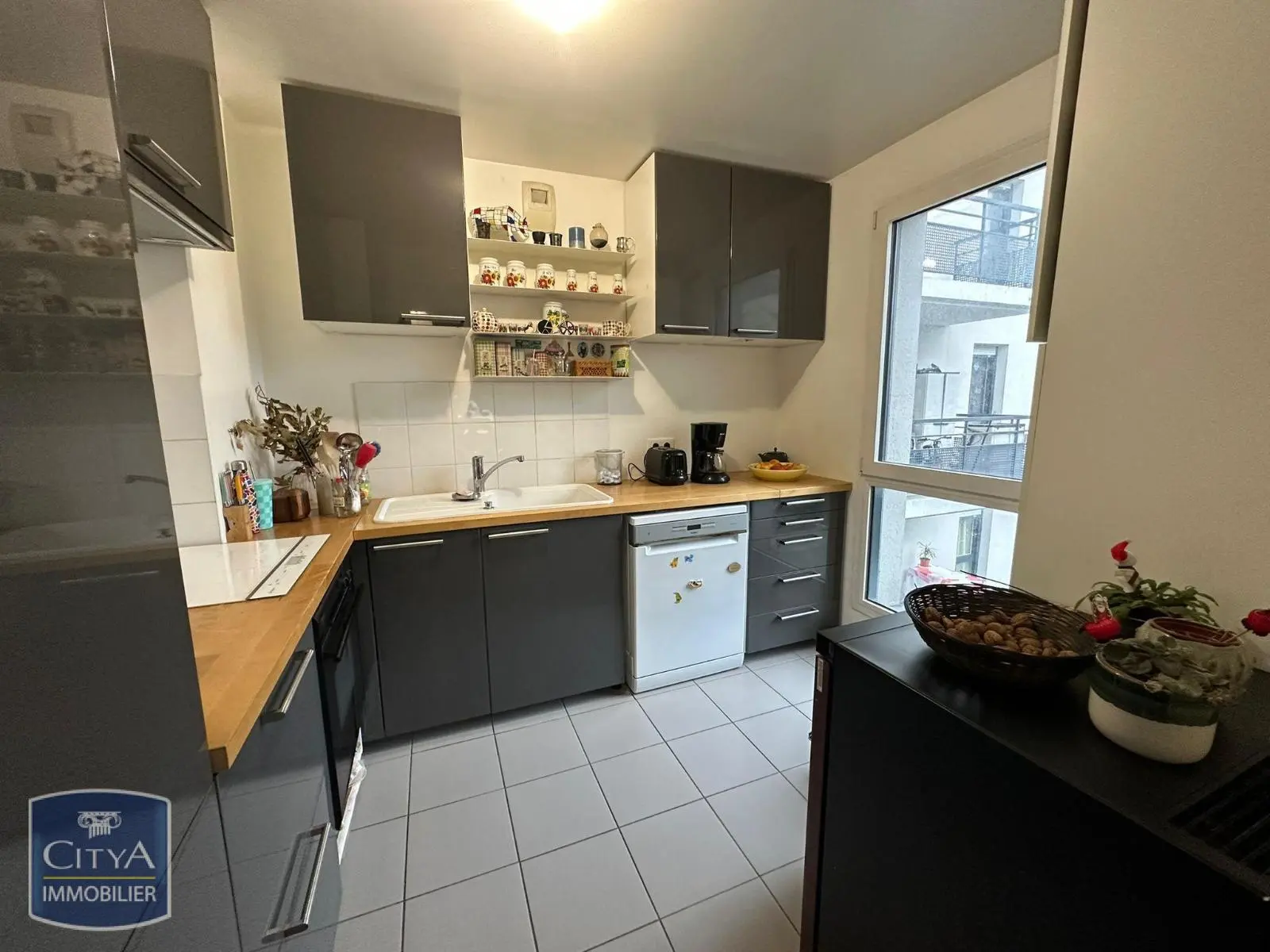 Photo 3 Appartement 4 pièces 82.44m²