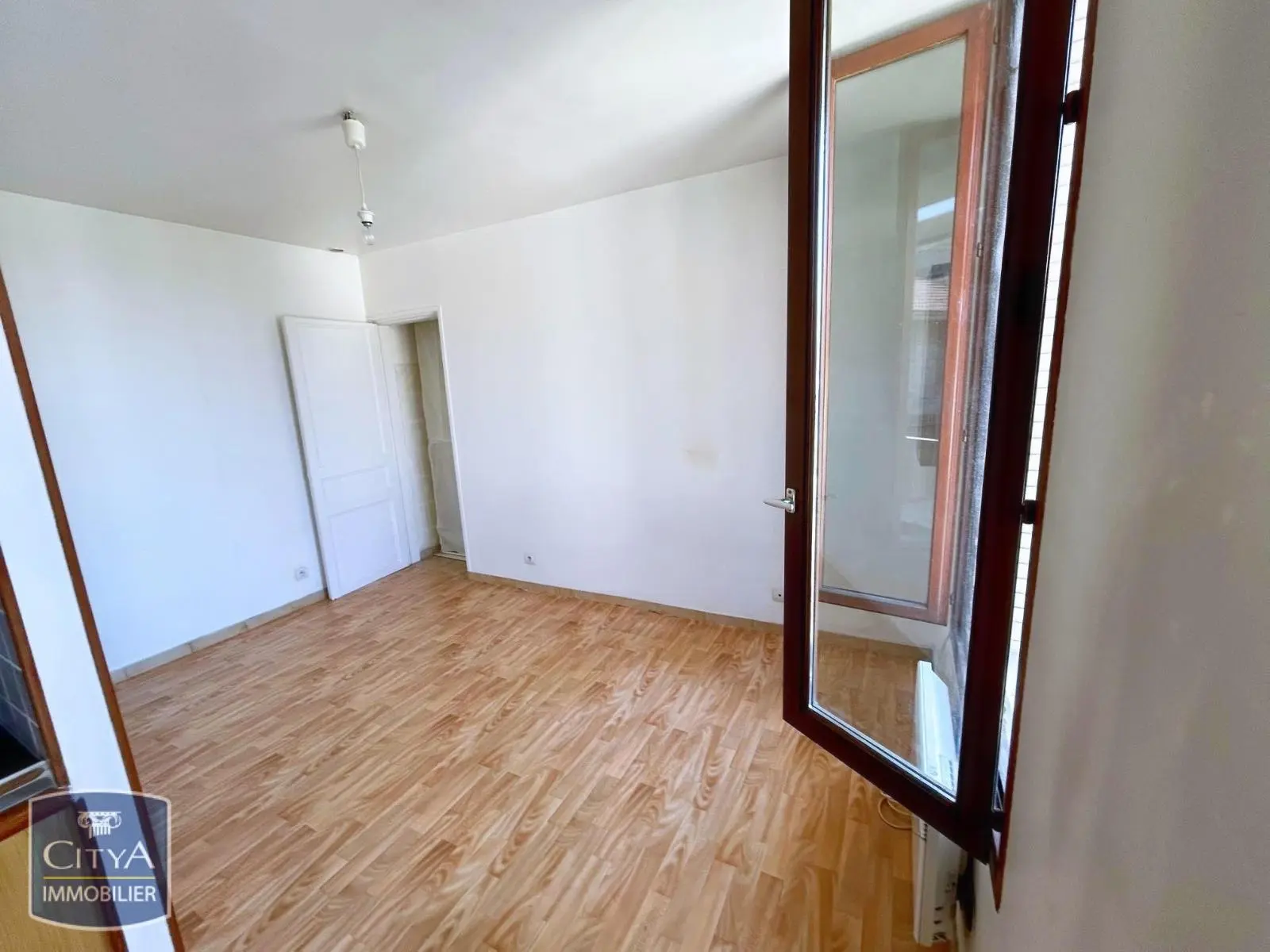 Photo 3 Appartement 1 pièce 17.68m²