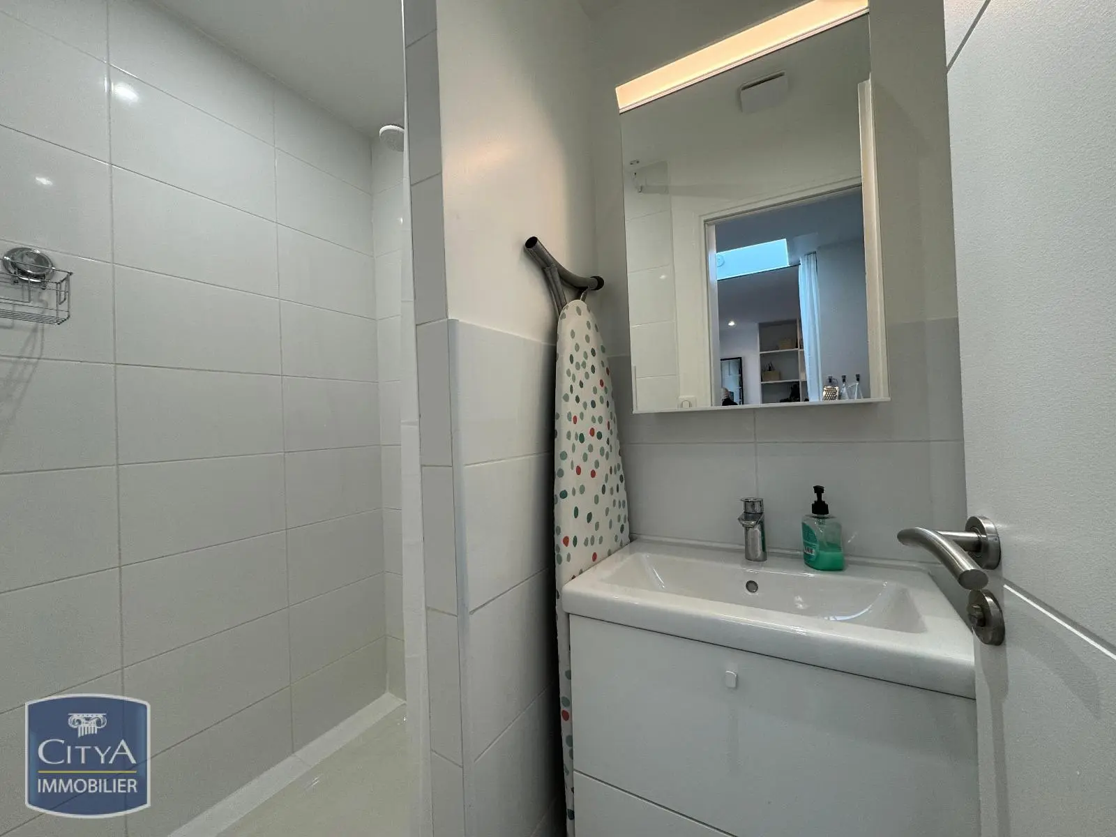 Photo 6 Appartement 1 pièce 15.25m²