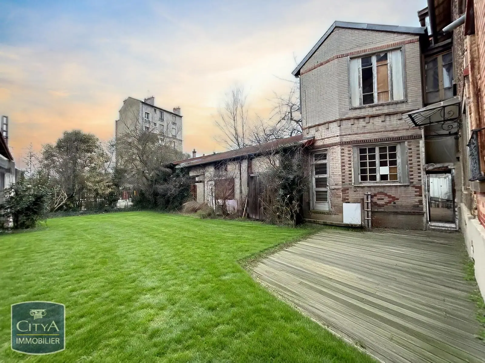 Maisons-Alfort (94700) Maison 7 pièces 127m²