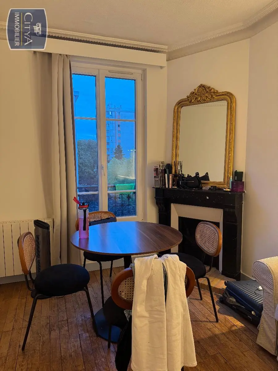 Photo 1 Appartement 1 pièce 22.82m²