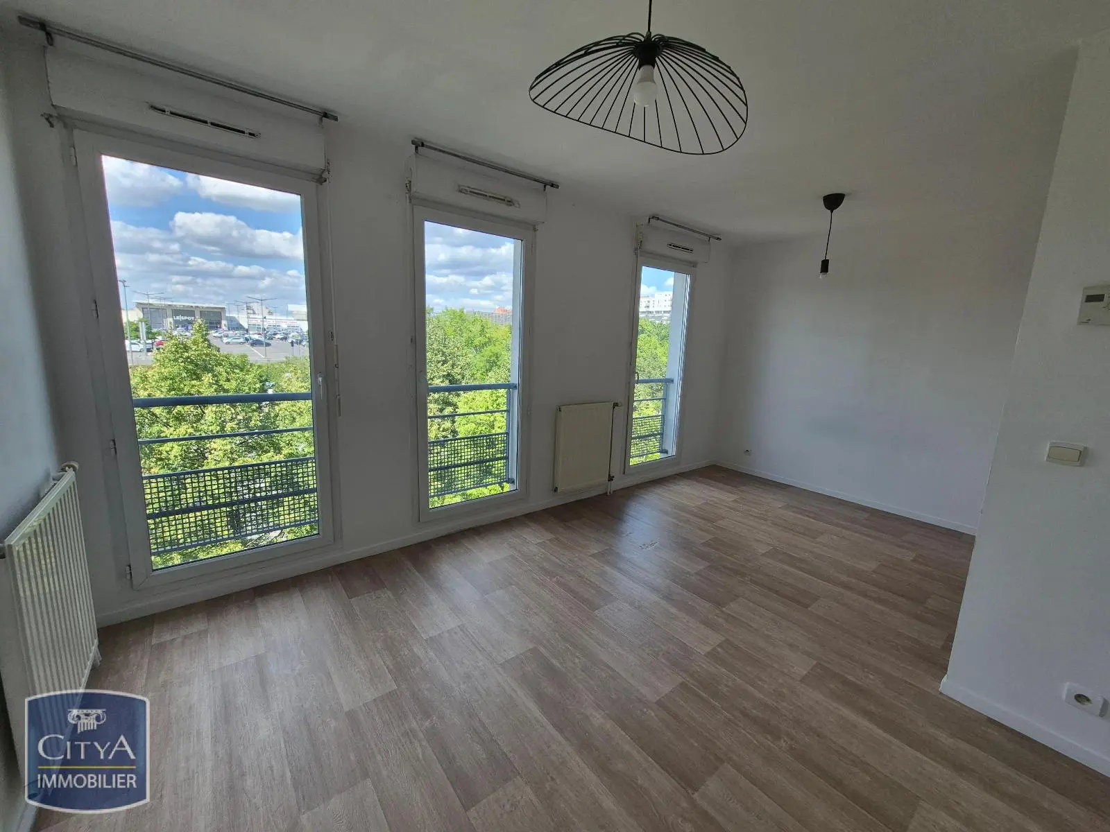 Photo 1 Appartement 1 pièce 30.35m²