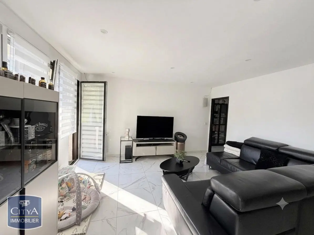 Étiolles (91450) Appartement 4 pièces 96.36m² photo 4