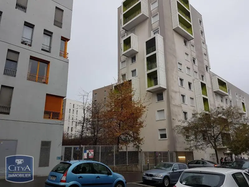Photo 1 Parking 12m²