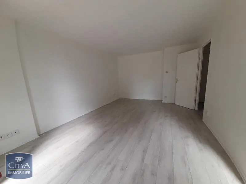 Photo 2 Appartement 2 pièces 43.83m²