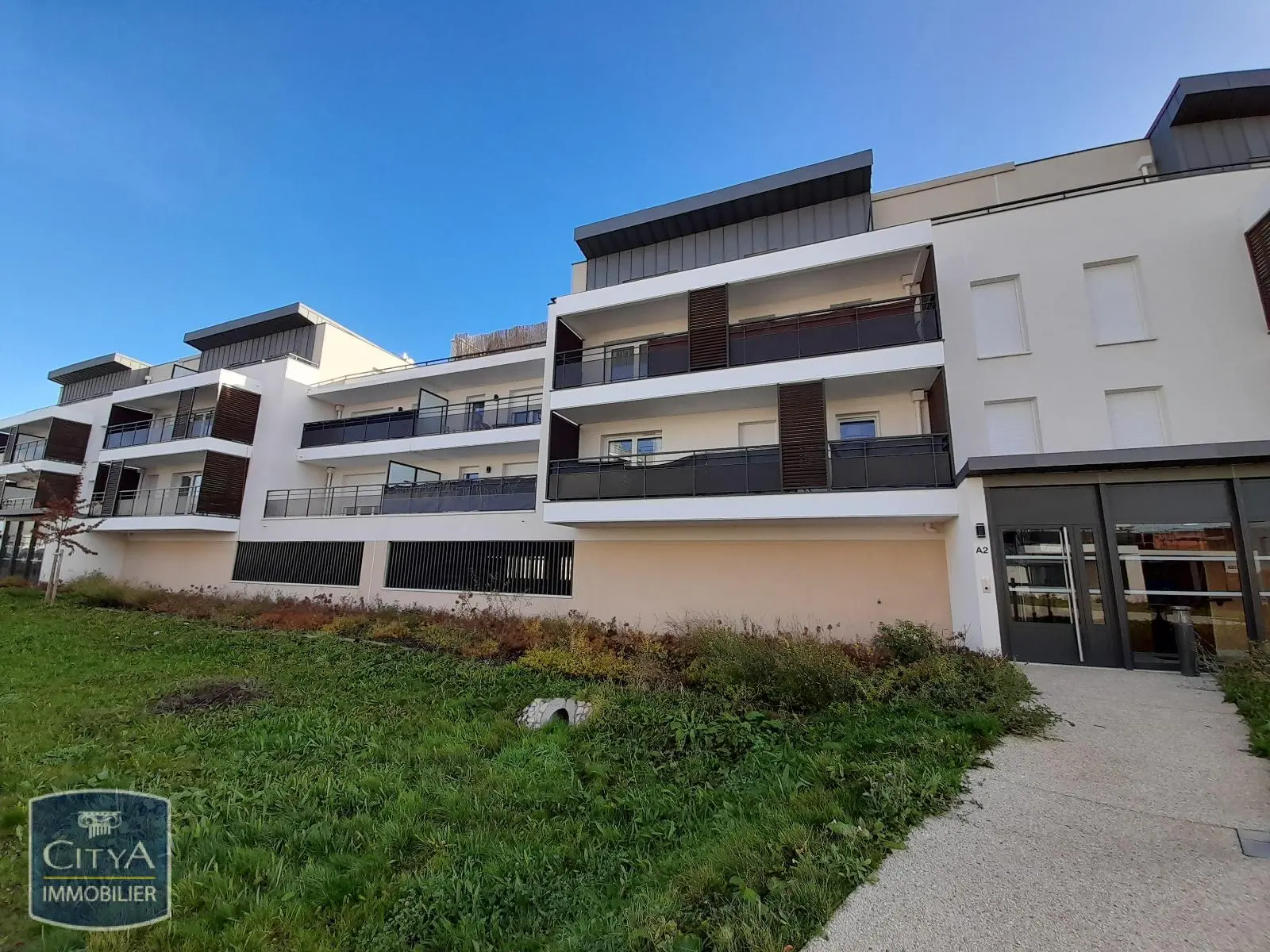 Photo 1 Appartement 1 pièce 28.94m²
