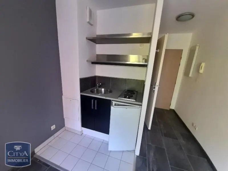 Photo 4 Appartement 1 pièce 13.98m²