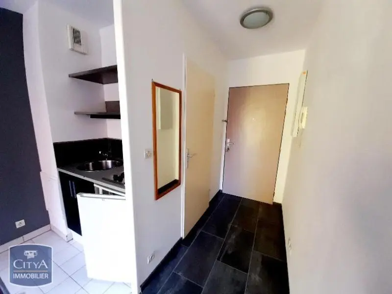 Photo 5 Appartement 1 pièce 13.98m²
