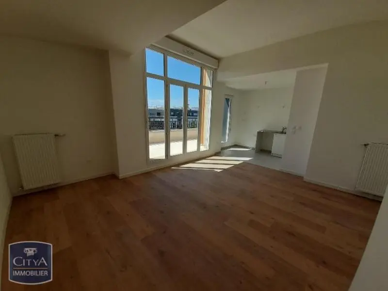 Photo 1 Appartement 4 pièces 82.03m²