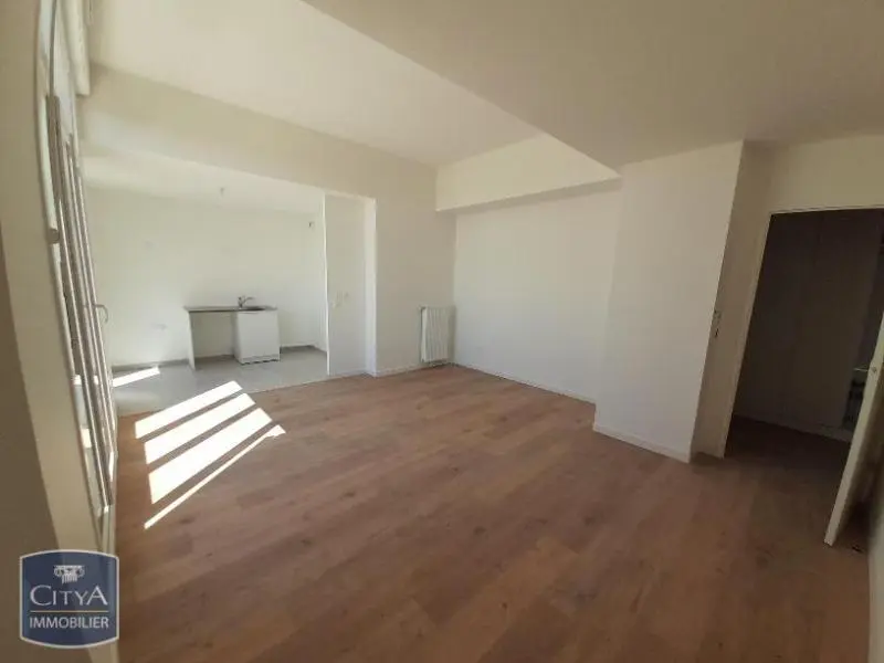Photo 2 Appartement 4 pièces 82.03m²