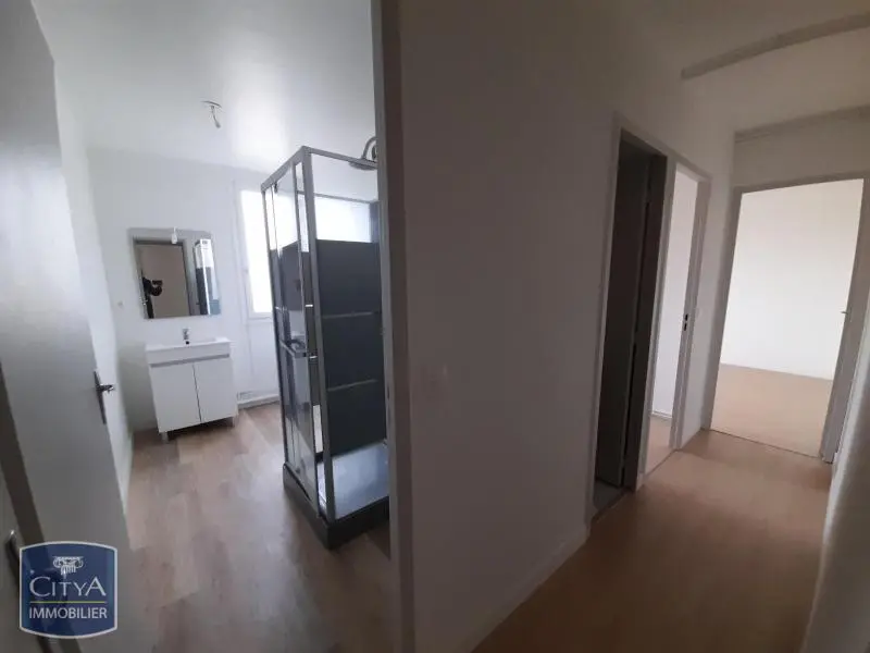 Photo 3 Appartement 2 pièces 66.37m²