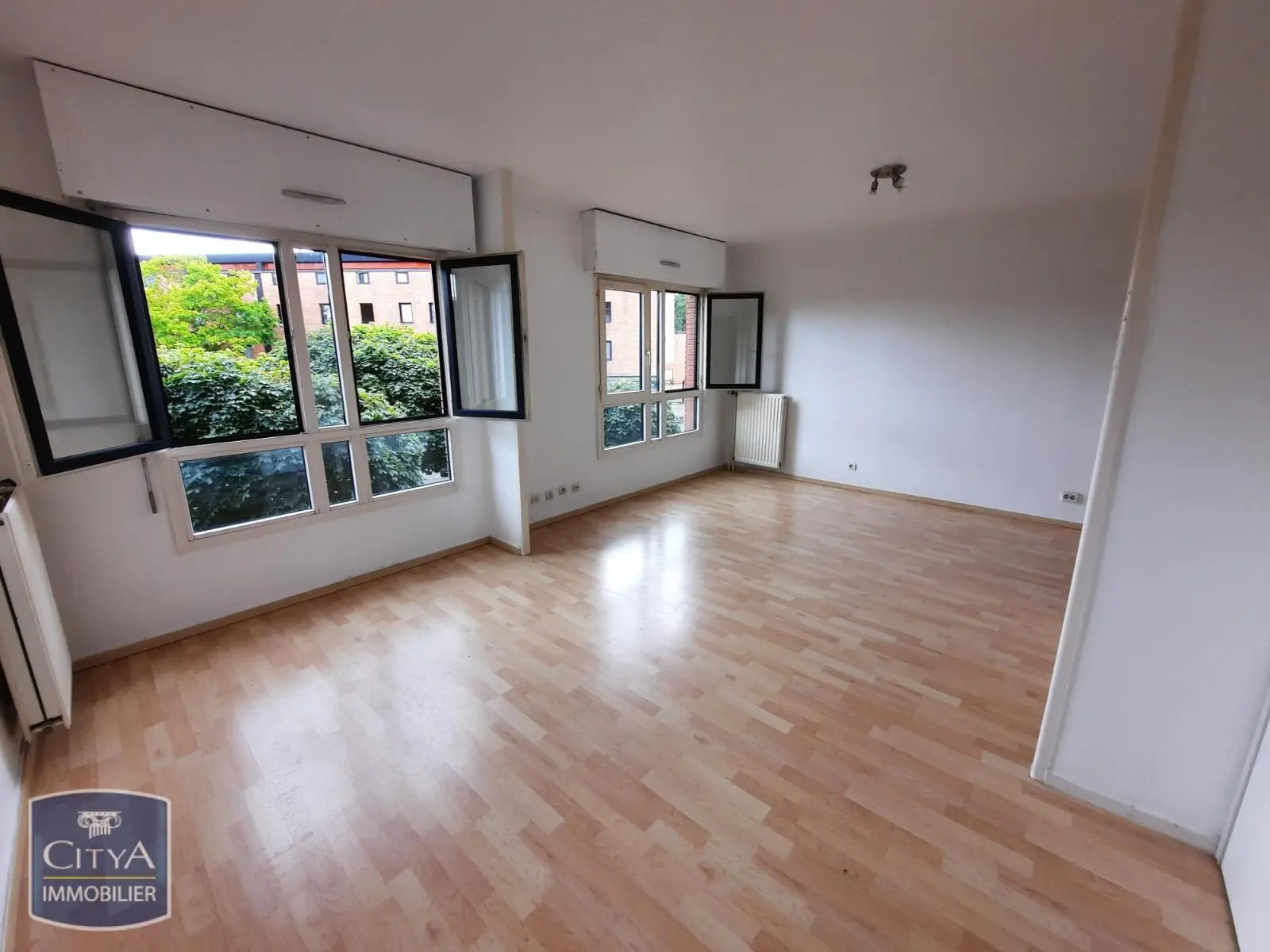 Photo 1 Appartement 1 pièce 31.91m²