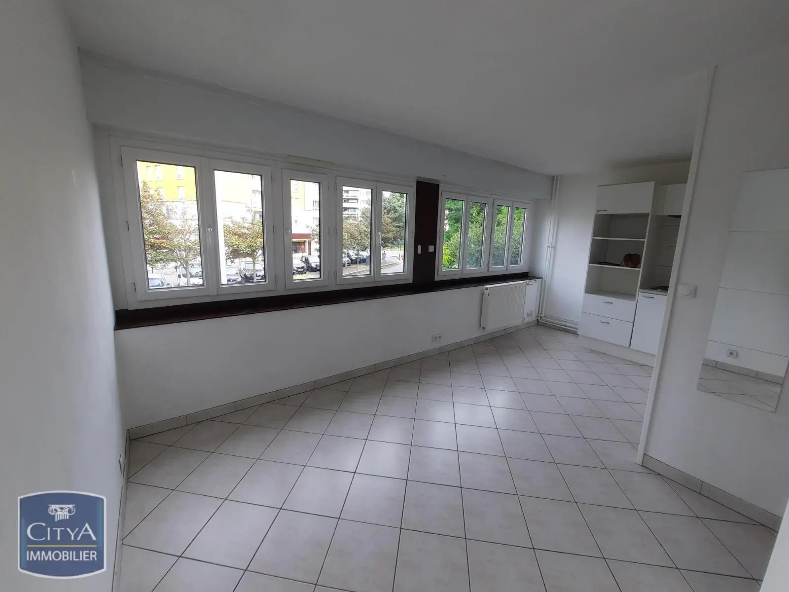 Photo 2 Appartement 1 pièce 29.65m²