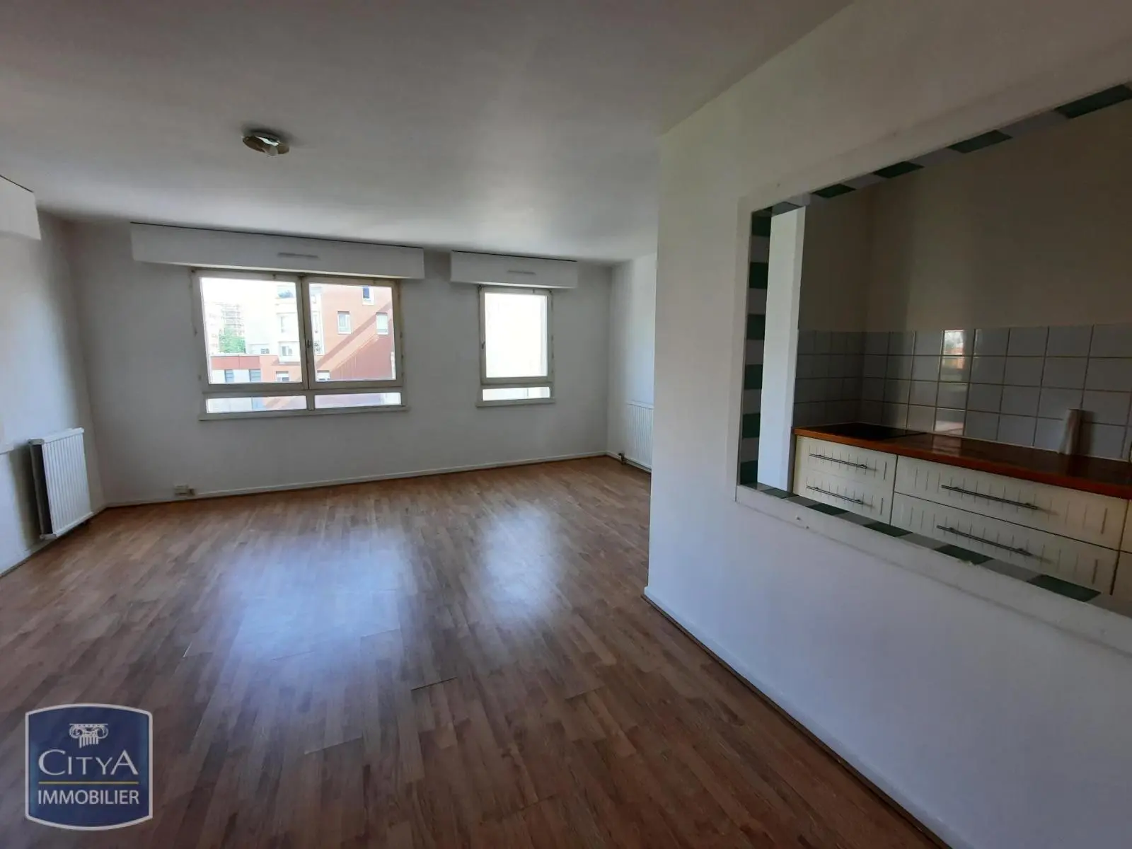 Photo 1 Appartement 1 pièce 39.85m²