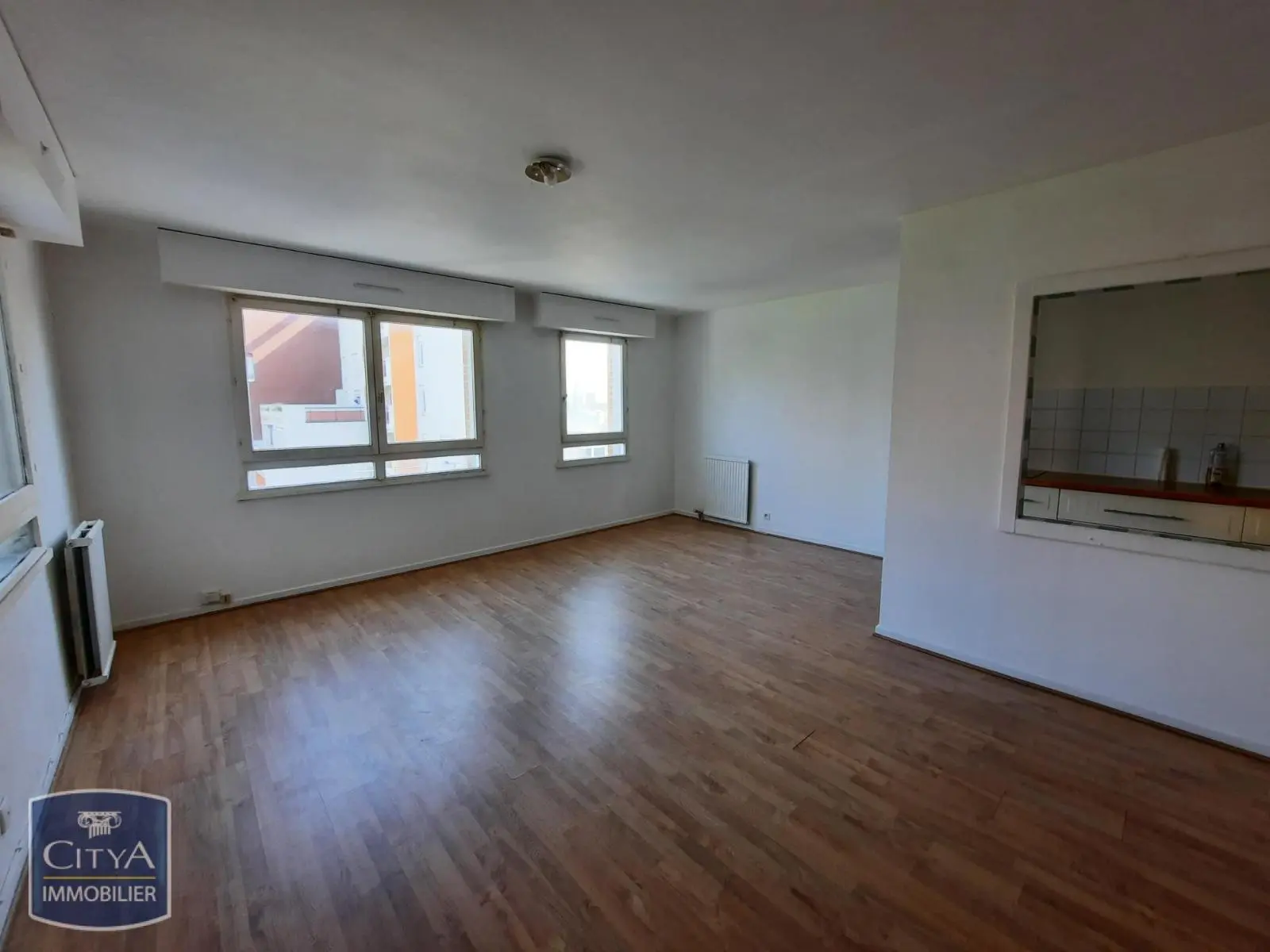 Photo 2 Appartement 1 pièce 39.85m²