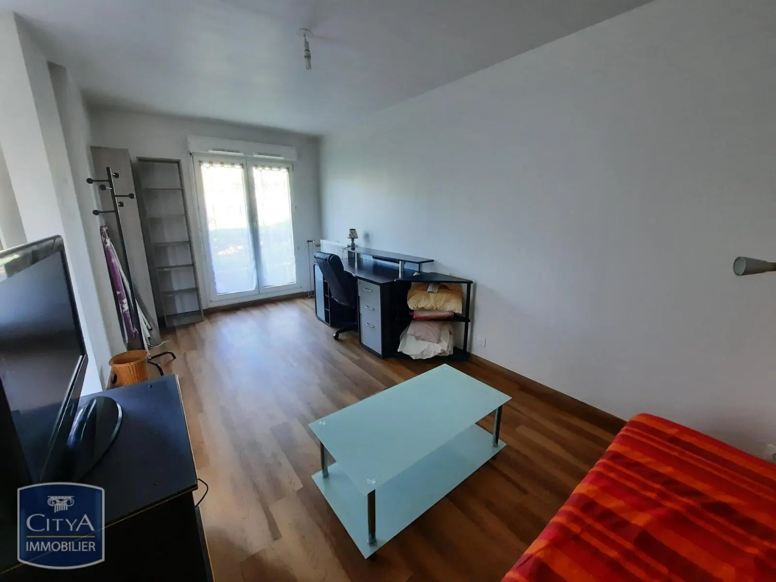 Photo 1 Appartement 1 pièce 27.53m²