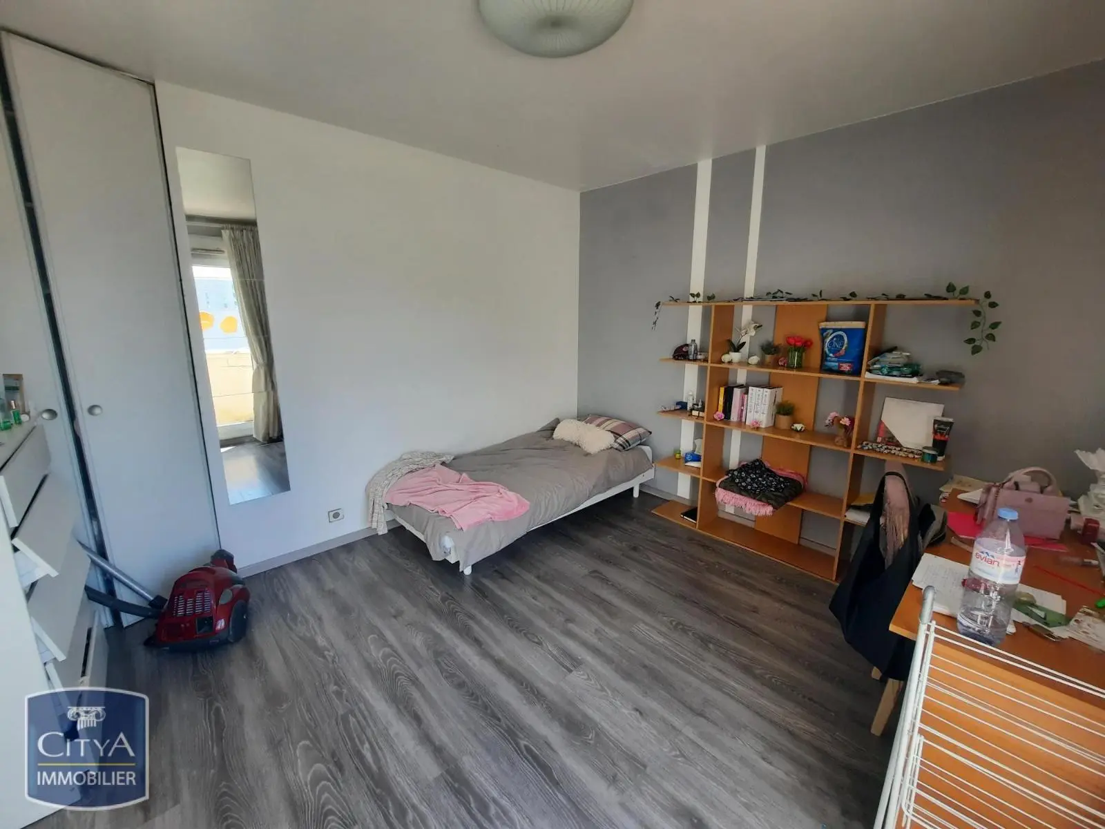 Photo 2 Appartement 1 pièce 24.99m²
