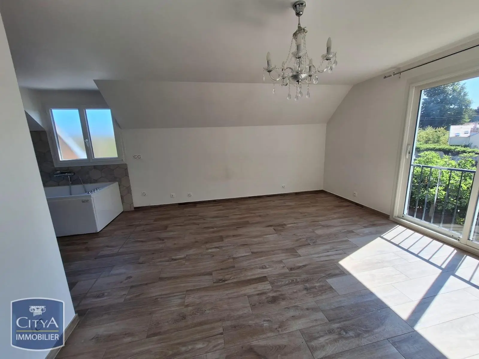 Photo 13 Maison 8 pièces 190.68m²