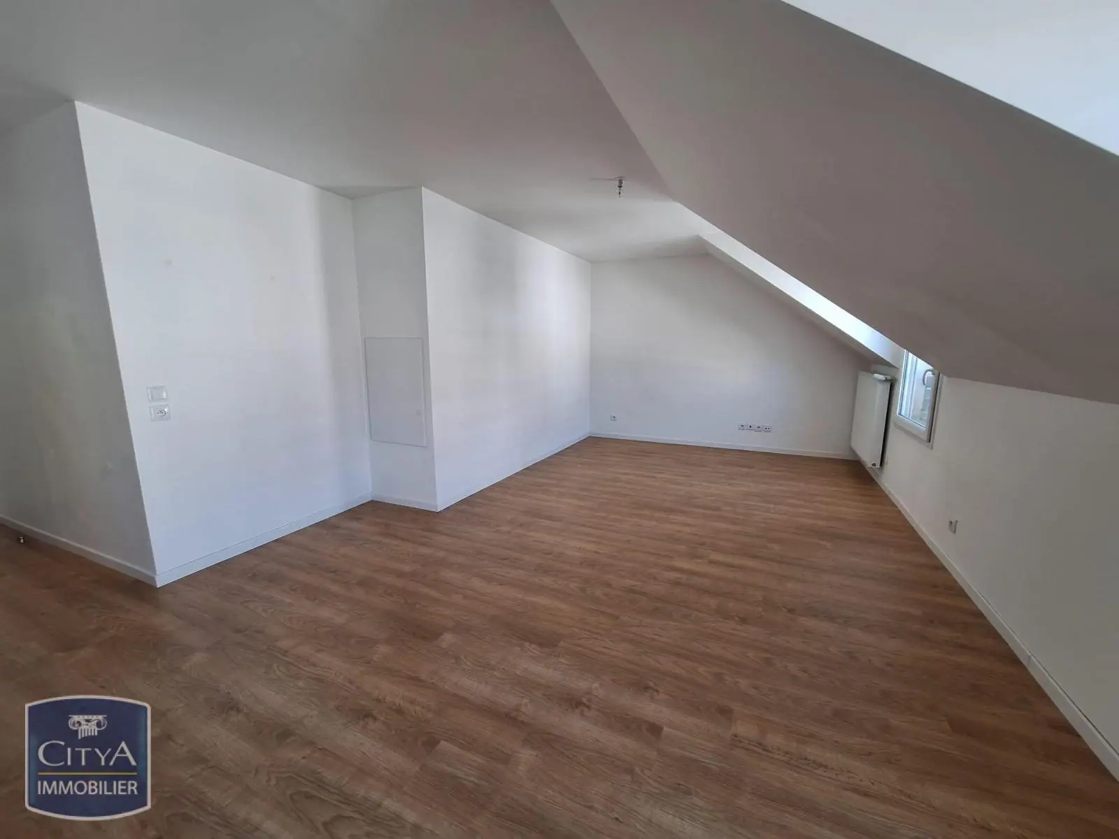 Photo 1 Appartement 1 pièce 35.81m²
