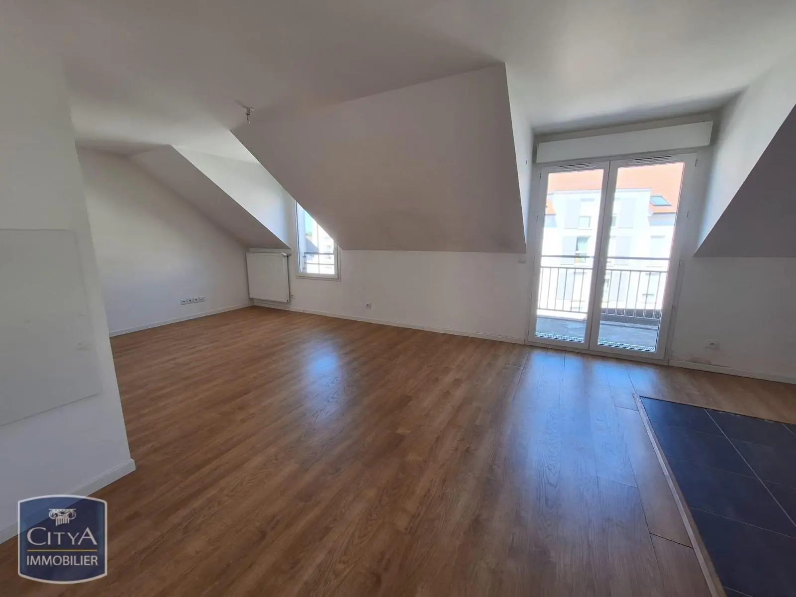Photo 3 Appartement 1 pièce 35.81m²