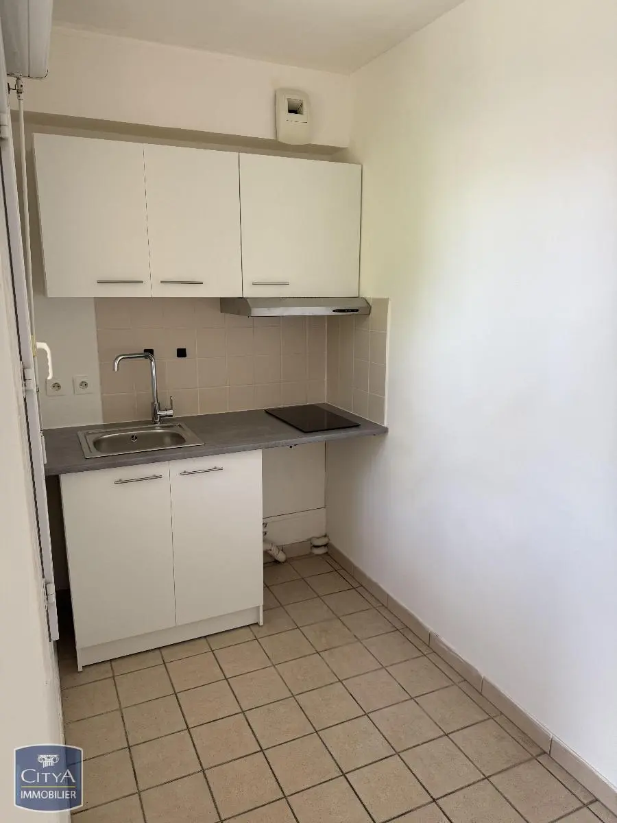 Photo 3 Appartement 1 pièce 30.74m²