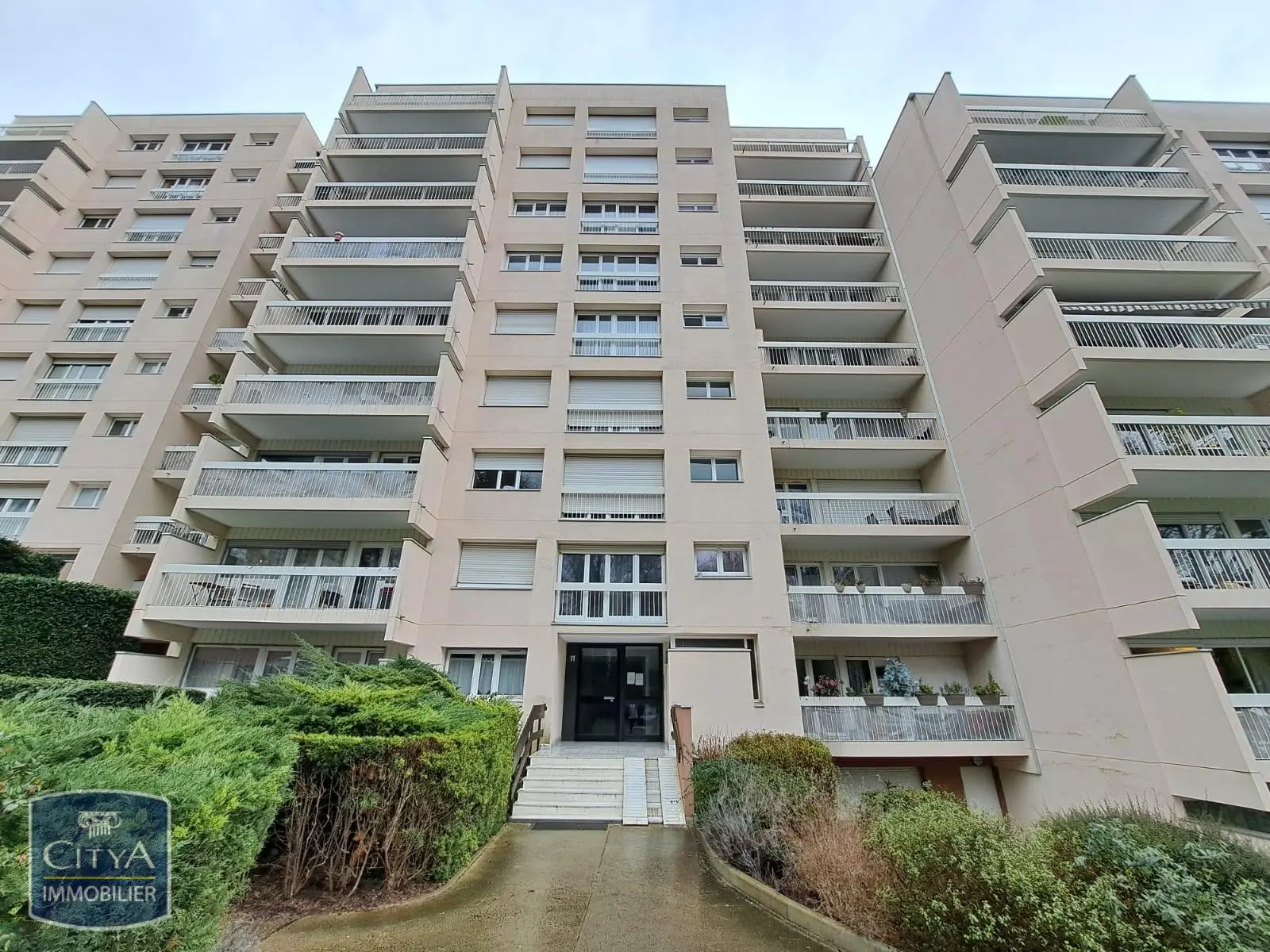 Photo 1 Appartement 1 pièce 14.57m²