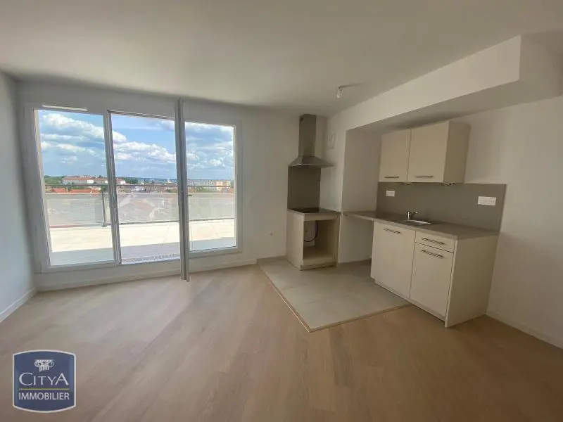 Photo 1 Appartement 4 pièces 87.52m²