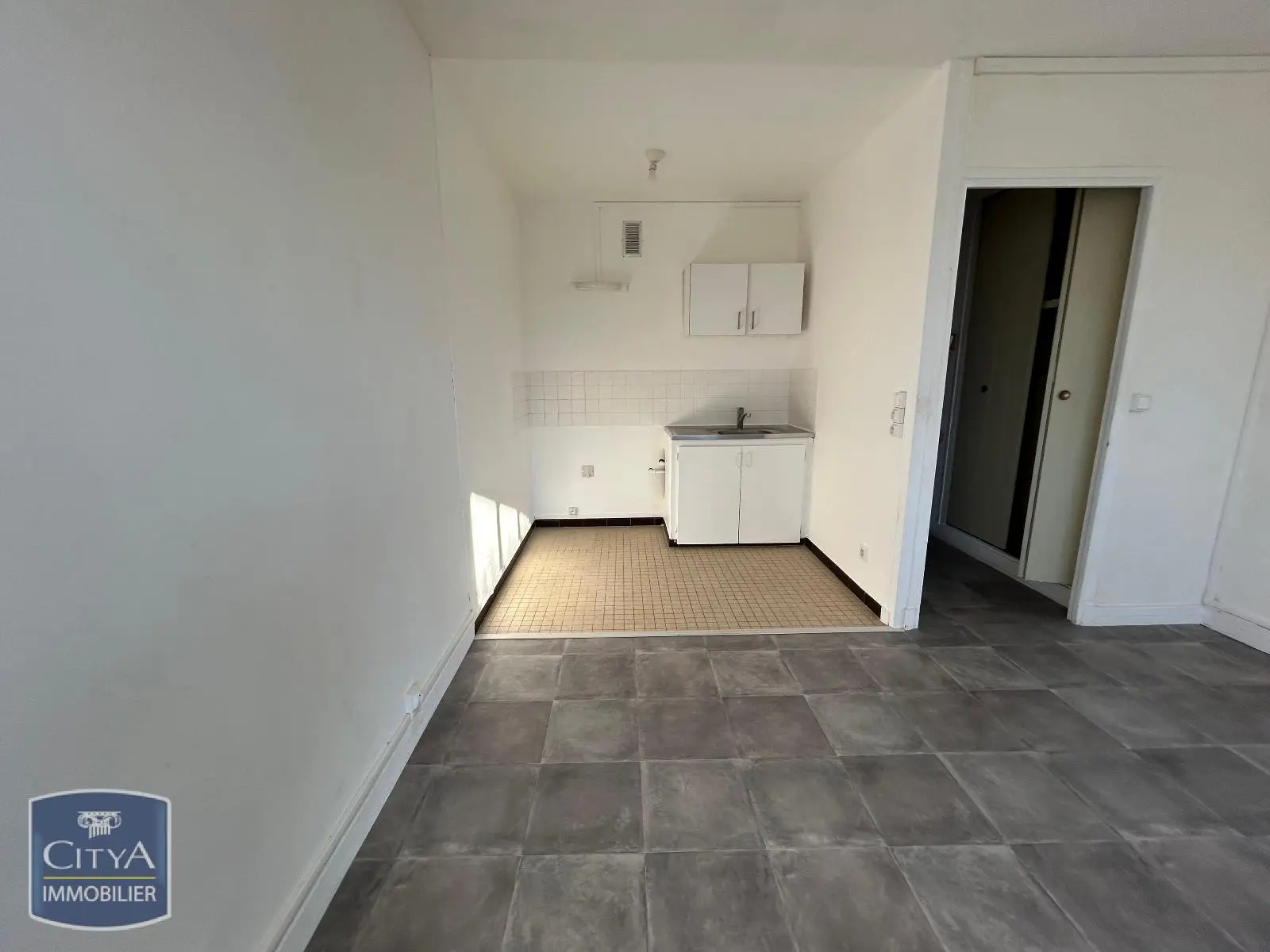 Photo 4 Appartement 1 pièce 36.76m²