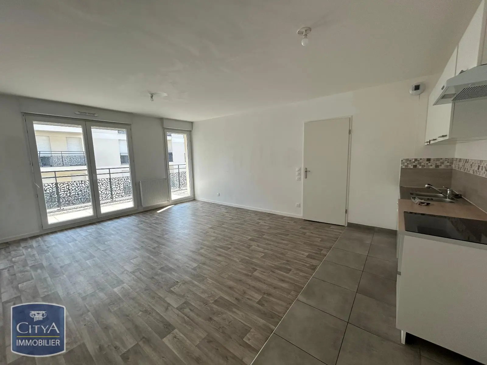 Photo 2 Appartement 4 pièces 76.19m²