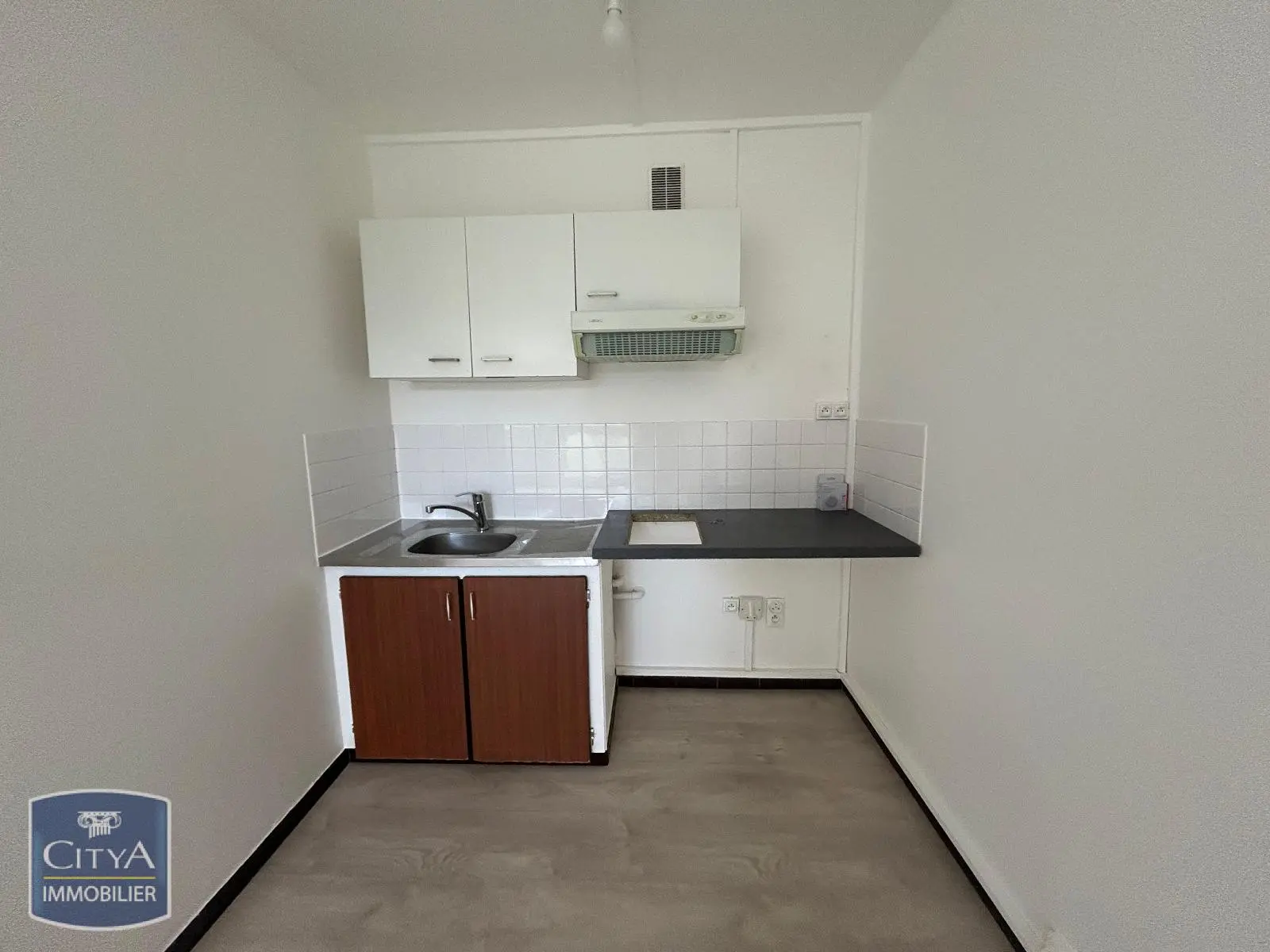 Photo 2 Appartement 1 pièce 28.62m²