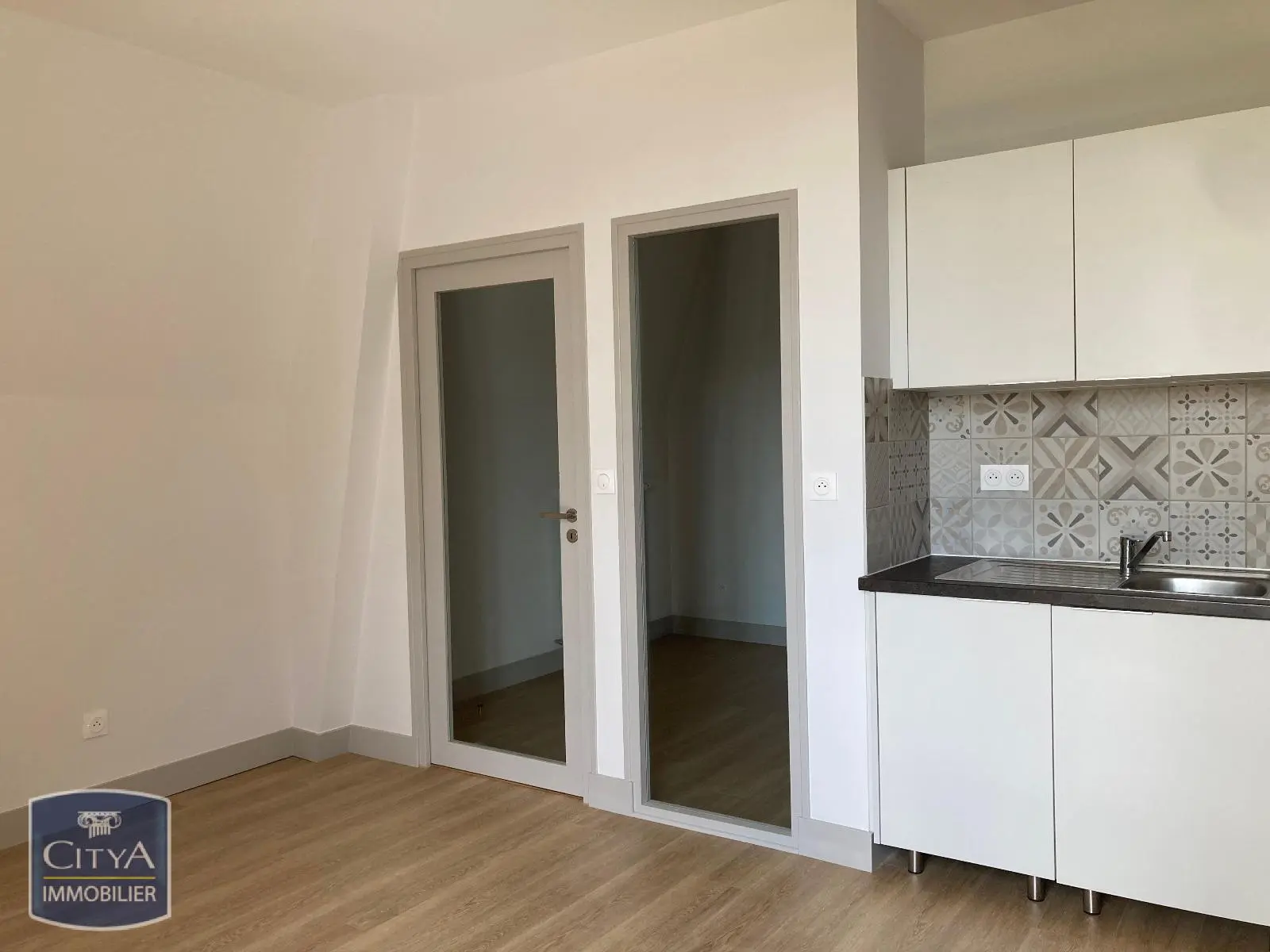 Photo 3 Appartement 2 pièces 61.7m²