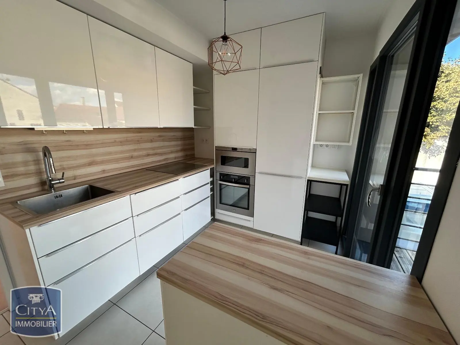 Photo 3 Appartement 4 pièces 87.9m²