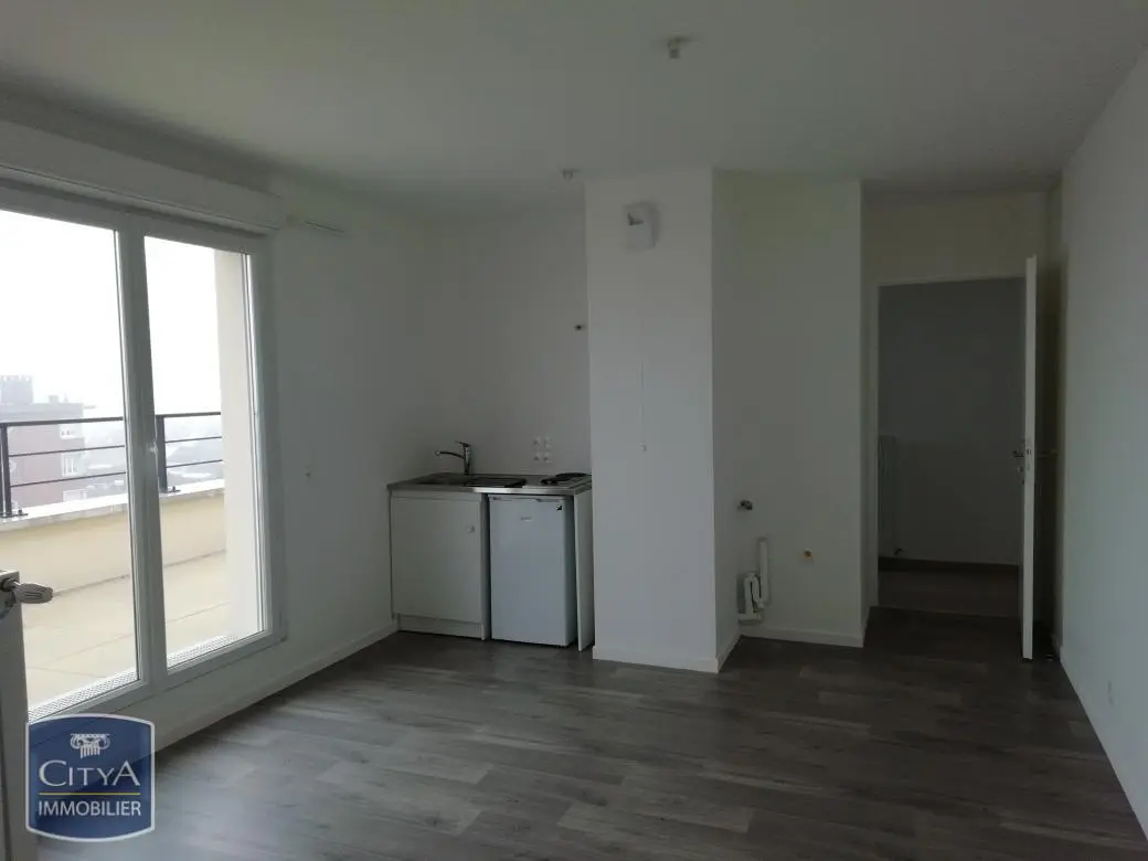 Athis-Mons (91200) Appartement 1 pièce 29.7m²