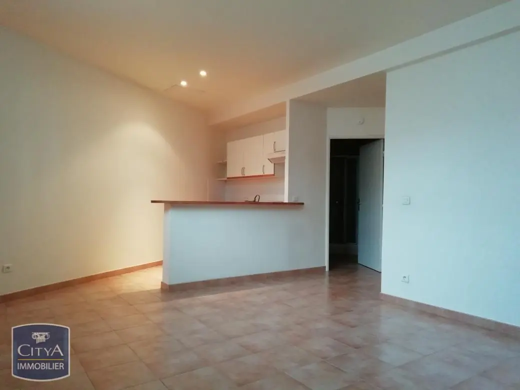 Photo 1 Appartement 1 pièce 37.62m²