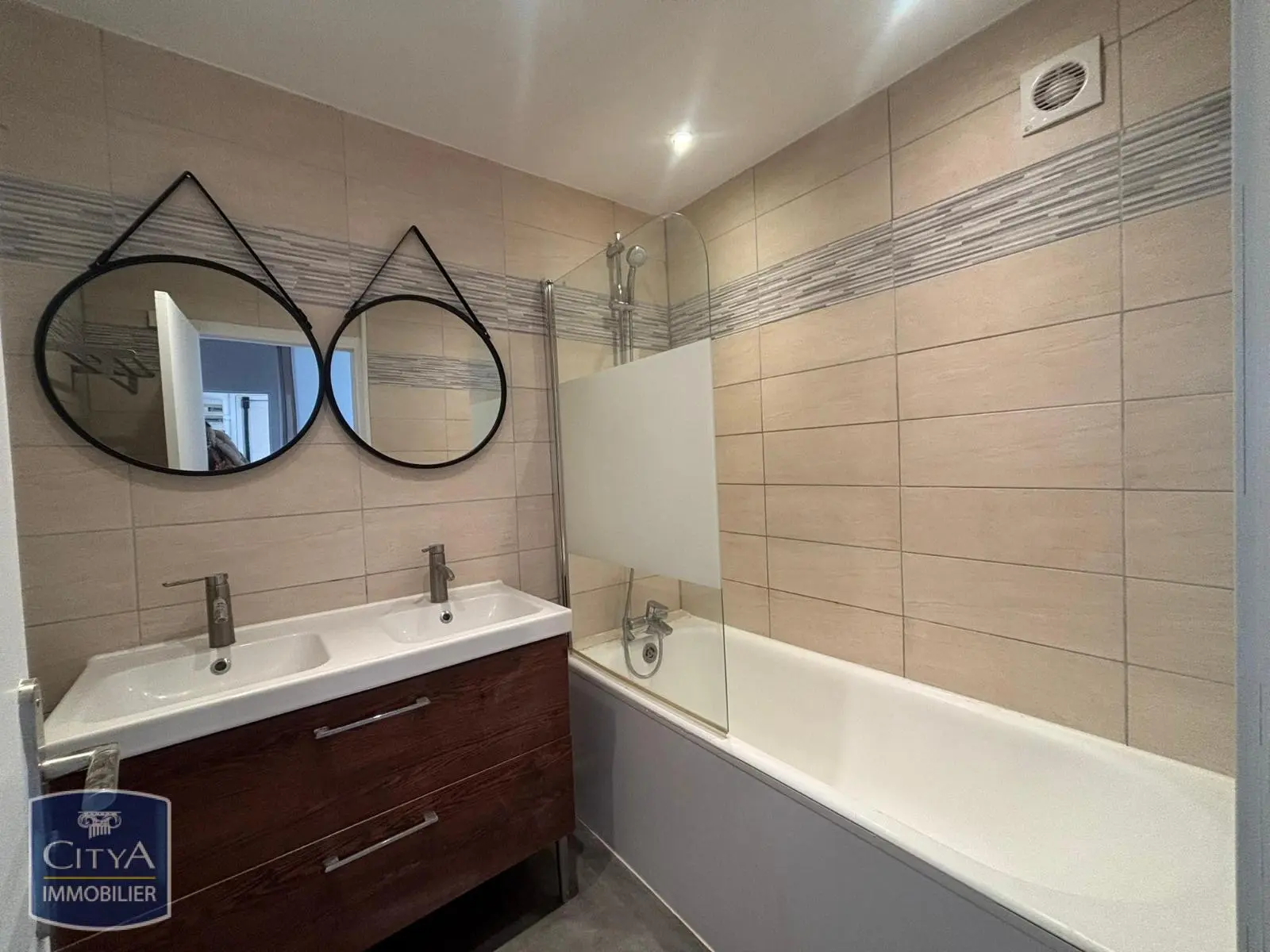 Photo 8 Appartement 4 pièces 77m²