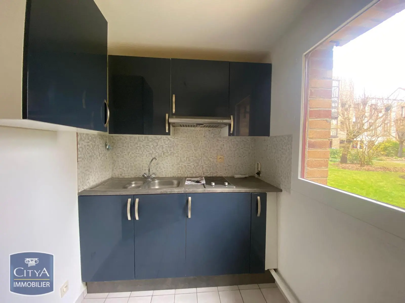 Photo 1 Appartement 1 pièce 26.32m²