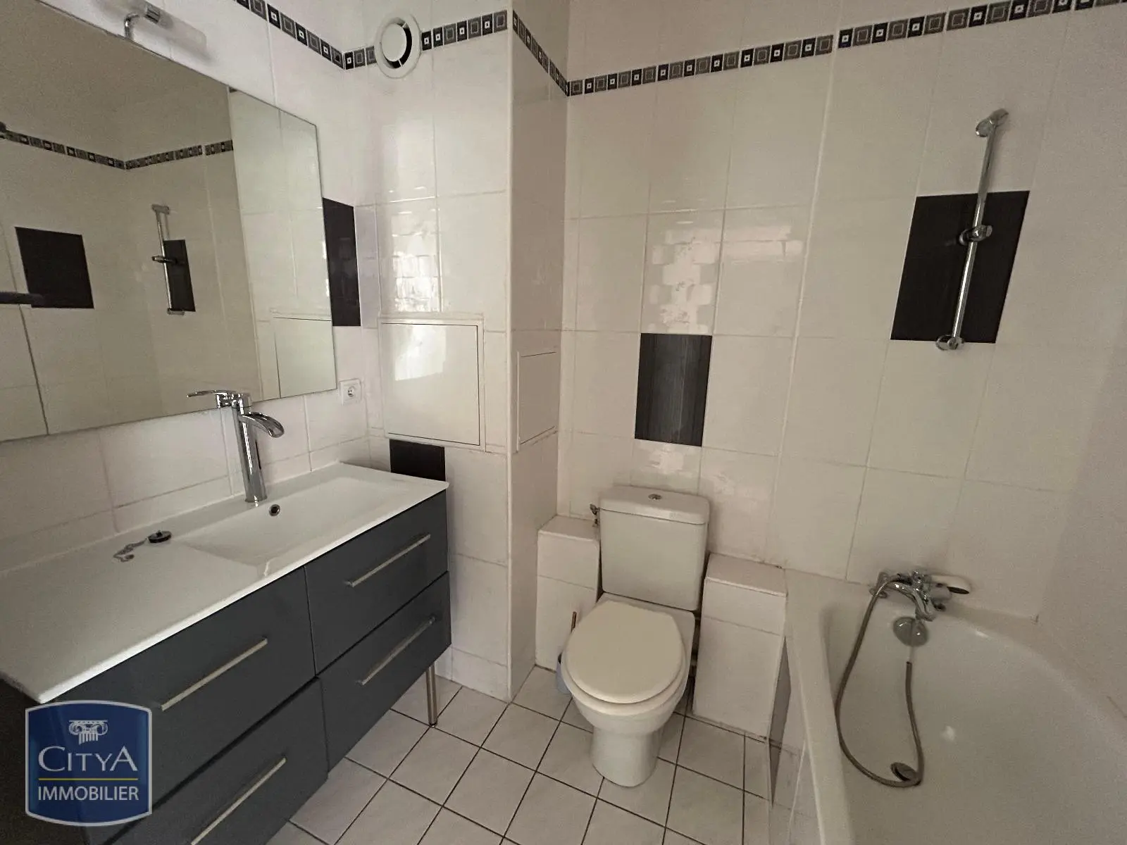 Photo 6 Appartement 1 pièce 26.42m²