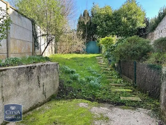 Photo 1 Appartement 1 pièce 25.17m²