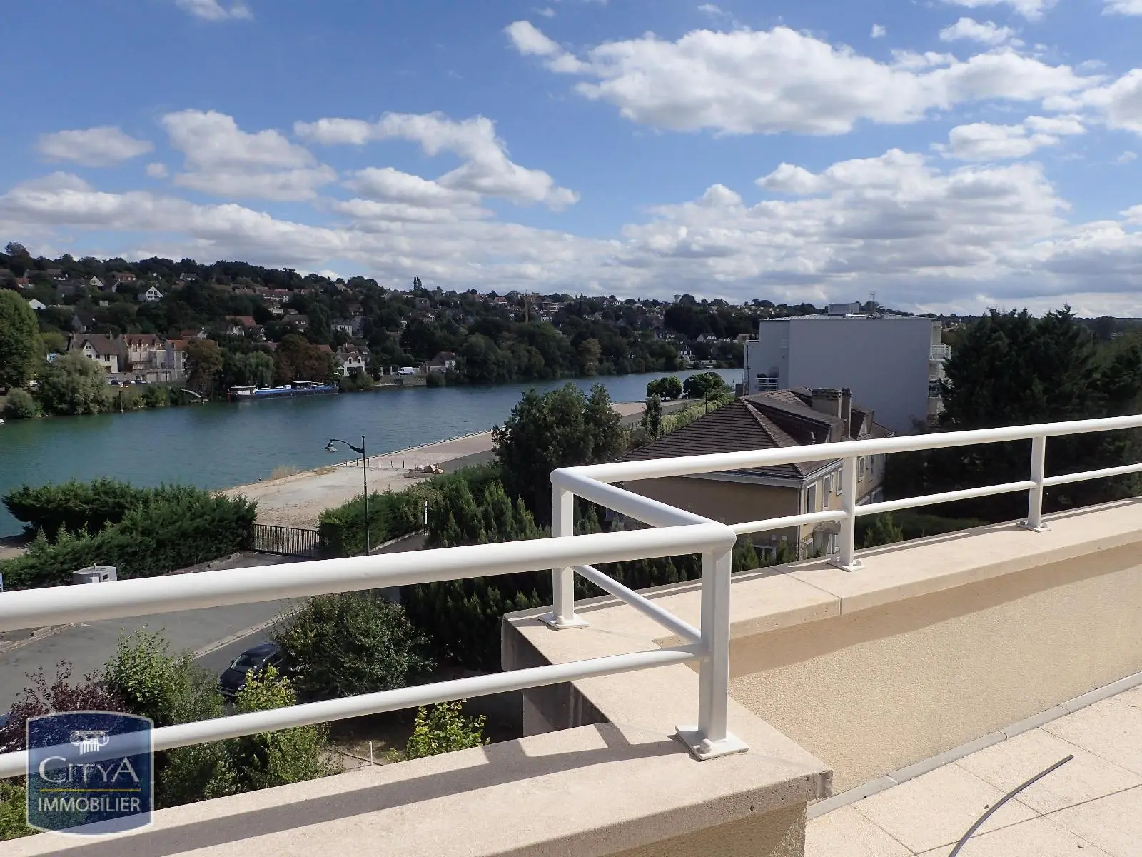 Photo 1 Appartement 4 pièces 137.2m²